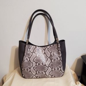 Bangle tote